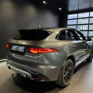 JAGUAR F-PACE – Image 2